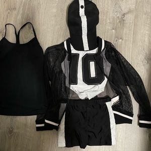 Jump Start costume 4 kids size 7-9 yrs old-used 1x